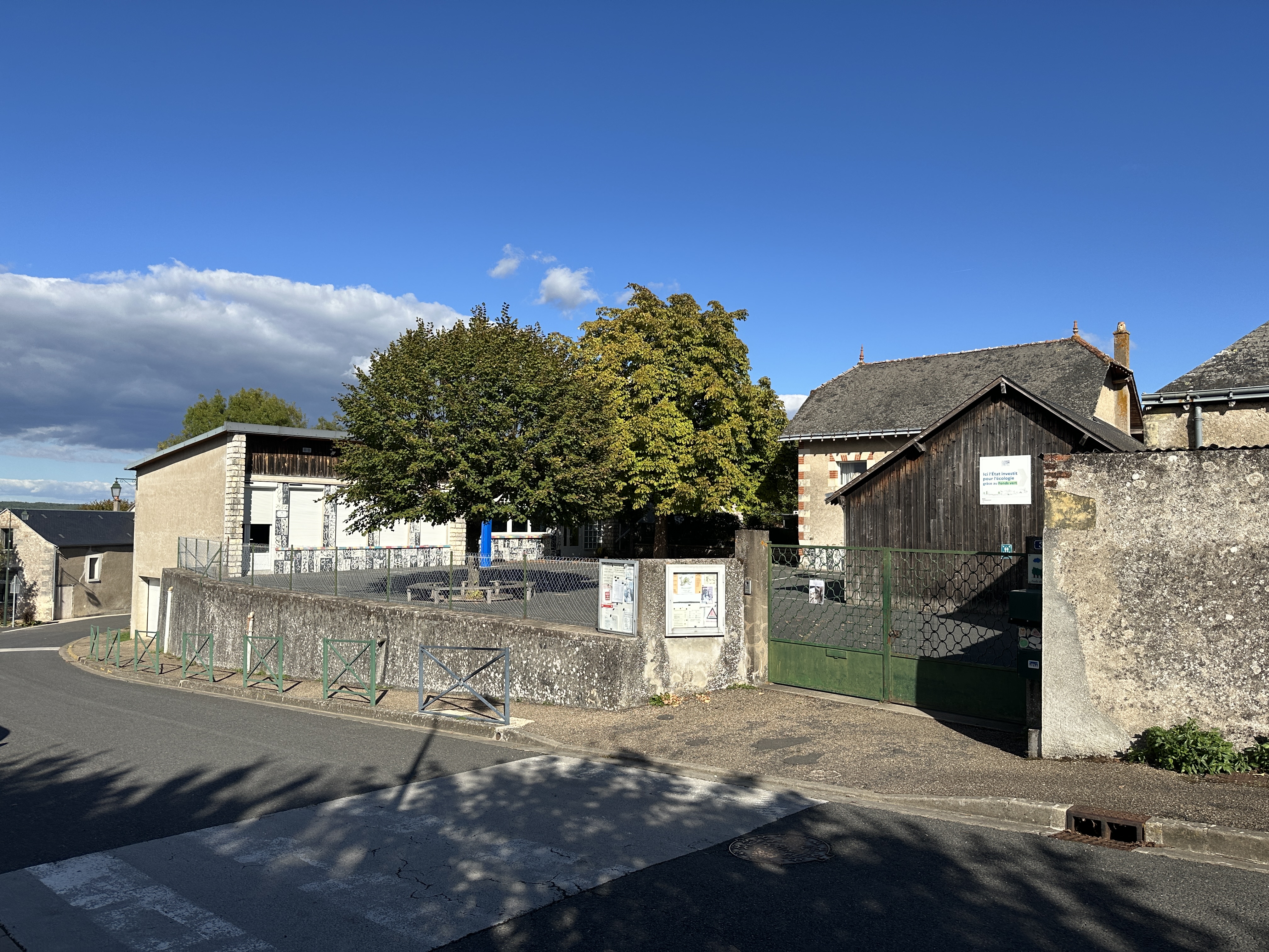 Ecole