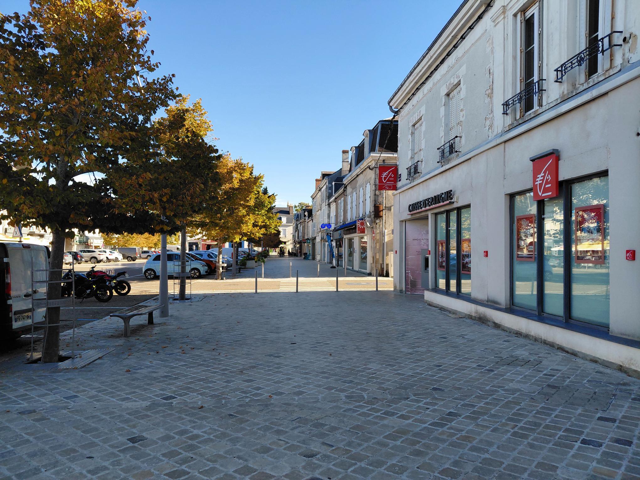 003-centre ville Neuville